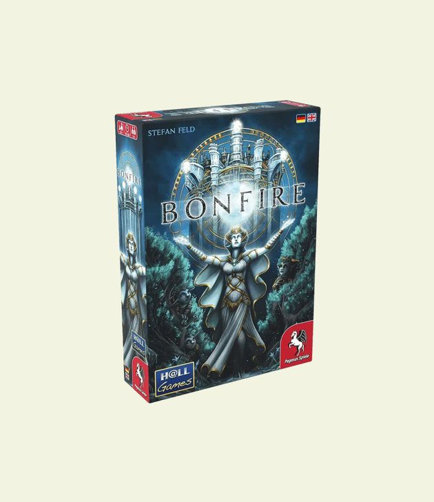 Bonfire fantasy strategy game